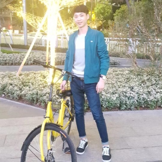 李伟的第一张照片--吉林认干亲服务网