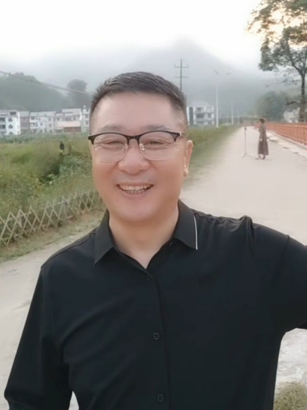 在這裡等你的第二张照片--吉林认干亲服务网